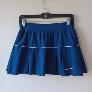 Nike Tennis/golf skirt skort size L Drifit skort
